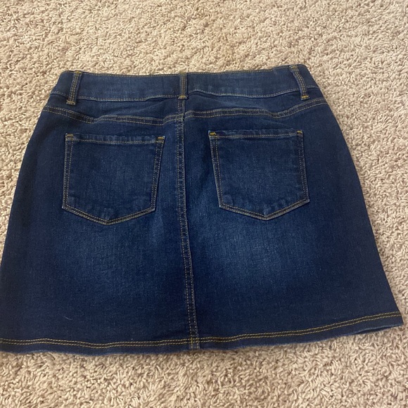 SO Jean Skirt - Picture 2 of 2